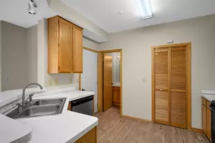 8775 Branson Dr, Inver Grove Heights, MN 55076 - Photo 11