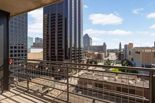66 9th St E, Saint Paul, MN 55101 - Photo 21