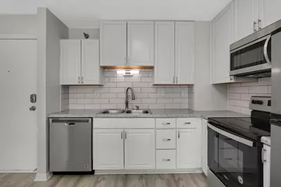 66 9th Street E #1305, Saint Paul, MN 55101 - Photo 13