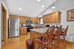 810 7th Ave SW, Pine Island, MN 55963 - Photo 15