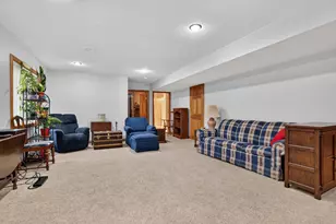 810 7th Ave SW, Pine Island, MN 55963 - Photo 23
