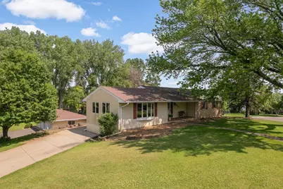 2878 Meadowlark Lane, Maplewood, MN 55109 - Photo 3