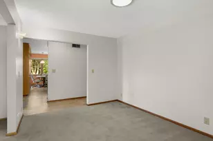 2878 Meadowlark Ln, Maplewood, MN 55109 - Photo 19