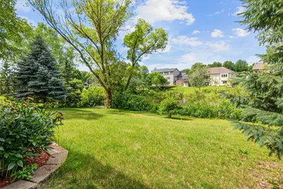 8417 Ashford Road, Woodbury, MN 55125 - Photo 25