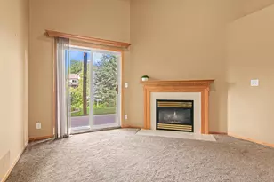 8417 Ashford Rd, Woodbury, MN 55125 - Photo 17