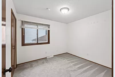 8715 N Brook Avenue N, Brooklyn Park, MN 55428 - Photo 21