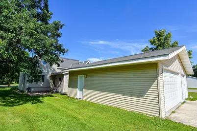 606 Kendall Avenue S, Thief River Falls, MN 56701 - Photo 41