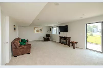 856 Golfview Avenue, Zumbrota, MN 55992 - Photo 35