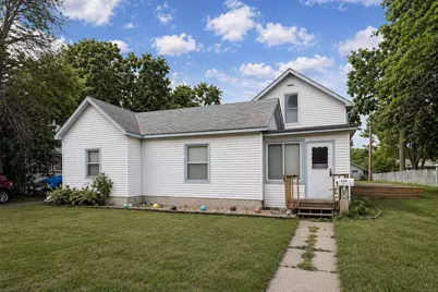 626 6th Street W, Hastings, MN 55033 - Photo 1