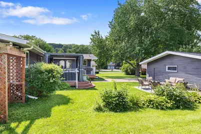 534 S 3rd Street, La Crescent, MN 55947 - Photo 31