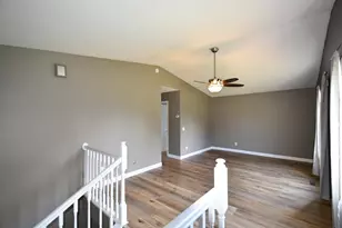 374 Cherry St W, Mazeppa, MN 55956 - Photo 13