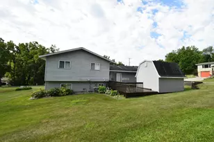374 Cherry St W, Mazeppa, MN 55956 - Photo 33