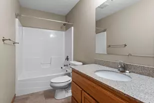 18712 Fontana St, Wyoming, MN 55092 - Photo 45