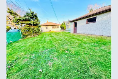 465 Ruth Street N, Saint Paul, MN 55119 - Photo 5