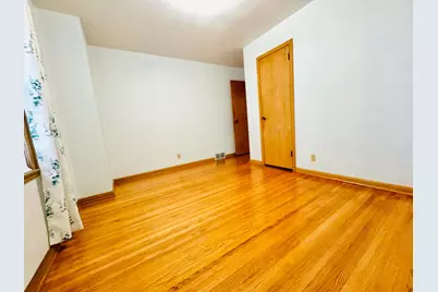 465 Ruth Street N, Saint Paul, MN 55119 - Photo 17