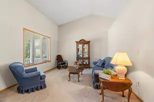 2537 Southcrest Ave E, Maplewood, MN 55119 - Photo 15