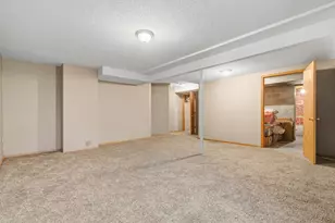 2537 Southcrest Ave E, Maplewood, MN 55119 - Photo 43
