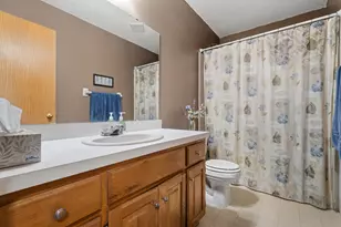 2537 Southcrest Ave E, Maplewood, MN 55119 - Photo 39