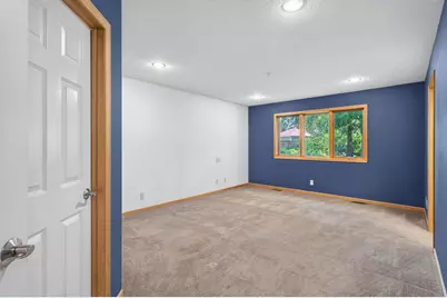 633 Burlington Road, Saint Paul, MN 55119 - Photo 23