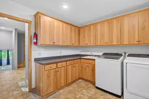 633 Burlington Rd, Saint Paul, MN 55119 - Photo 41