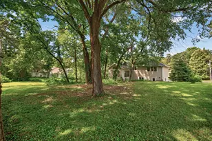 633 Burlington Rd, Saint Paul, MN 55119 - Photo 53