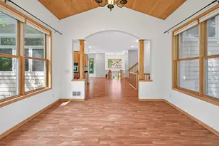 633 Burlington Rd, Saint Paul, MN 55119 - Photo 25