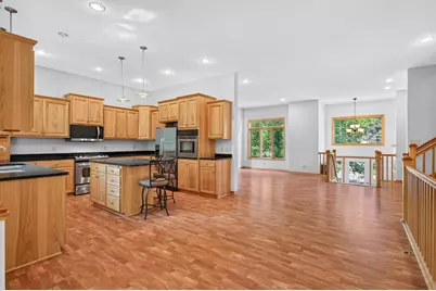 633 Burlington Road, Saint Paul, MN 55119 - Photo 17