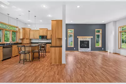 633 Burlington Road, Saint Paul, MN 55119 - Photo 13