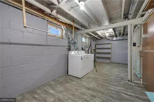 1066 Beatrice St, Eagan, MN 55121 - Photo 23