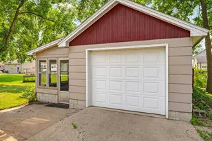 712 Lynn Rd SW, Hutchinson, MN 55350 - Photo 19
