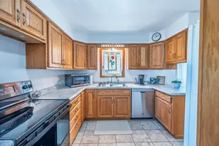 2714 Diane Ln, Hibbing, MN 55746 - Photo 13