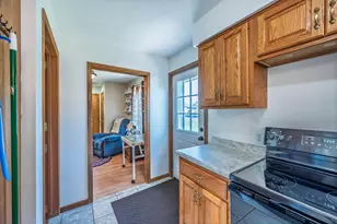 2714 Diane Ln, Hibbing, MN 55746 - Photo 15