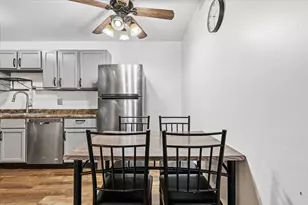 7194 Upper 17th St N, Oakdale, MN 55128 - Photo 13