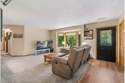 22017 Quincy Street NE, Cedar, MN 55011 - Photo 5