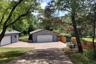 22017 Quincy St NE, Cedar, MN 55011 - Photo 21
