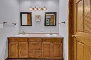 8750 E Beatrice Dr, Clear Lake, MN 55319 - Photo 25