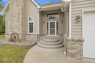 8750 E Beatrice Dr, Clear Lake, MN 55319 - Photo 3