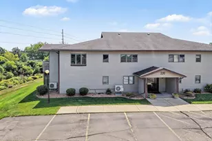 222 Sargent Dr, Red Wing, MN 55066 - Photo 3