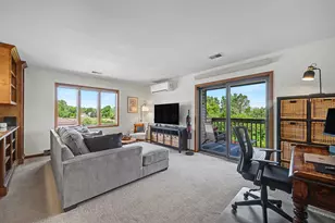 222 Sargent Dr, Red Wing, MN 55066 - Photo 5