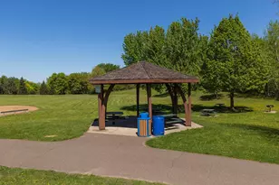 411 Dorland Pl, Maplewood, MN 55119 - Photo 15