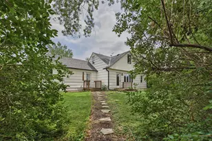 2562 Fairview Ave N, Roseville, MN 55113 - Photo 59