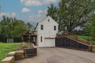 2562 Fairview Ave N, Roseville, MN 55113 - Photo 15