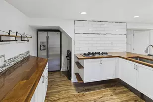 2562 Fairview Ave N, Roseville, MN 55113 - Photo 55