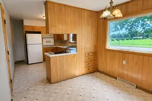 601 N Bruce St, Marshall, MN 56258 - Photo 5