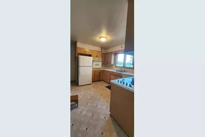 601 N Bruce Street, Marshall, MN 56258 - Photo 3