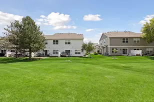16017 70th Pl N, Maple Grove, MN 55311 - Photo 35