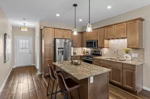 4131 Blakewood Dr, Shakopee, MN 55379 - Photo 7