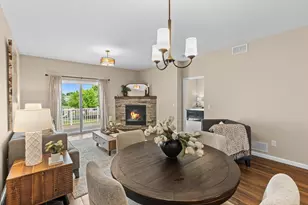 4131 Blakewood Dr, Shakopee, MN 55379 - Photo 11