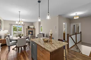 4131 Blakewood Dr, Shakopee, MN 55379 - Photo 9