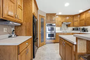 10085 28th St S, Moorhead, MN 56560 - Photo 15